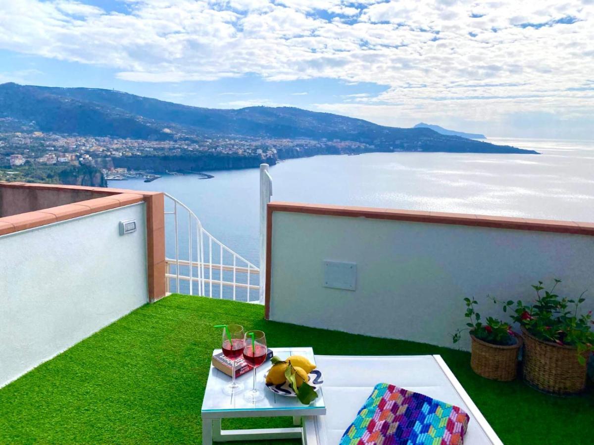 ヴィーコ・エクエンセBella Vista House-Sorrento Coast - Free Parking-Solariumアパートメント エクステリア 写真